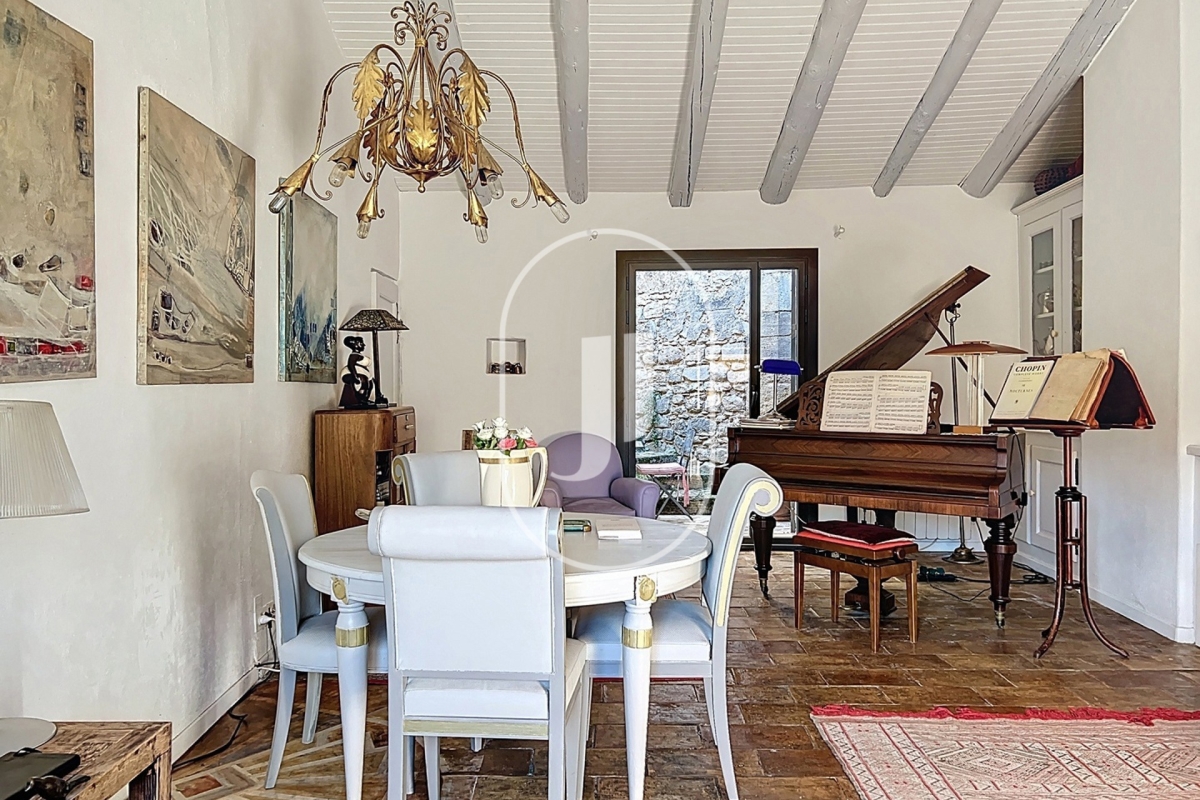 Maison de luxe à vendre à Uzès, 420 000 €, Photo 4