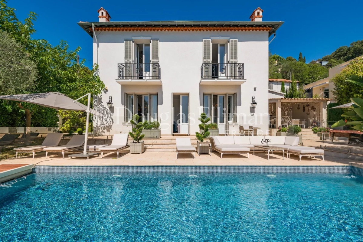 Maison de luxe à vendre à Èze, 3 690 000 €, Photo 1