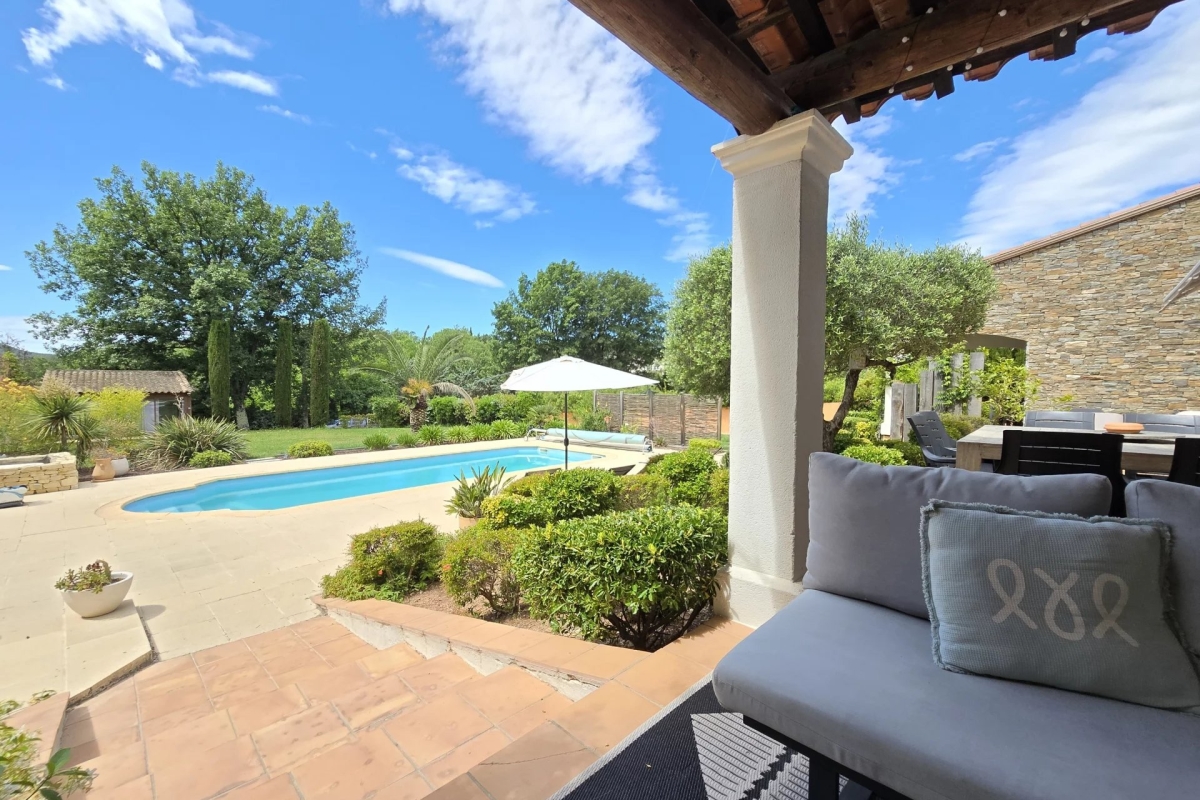 Luxury House for sale in Bagnols-en-Forêt, 884 000 €, Photo 2