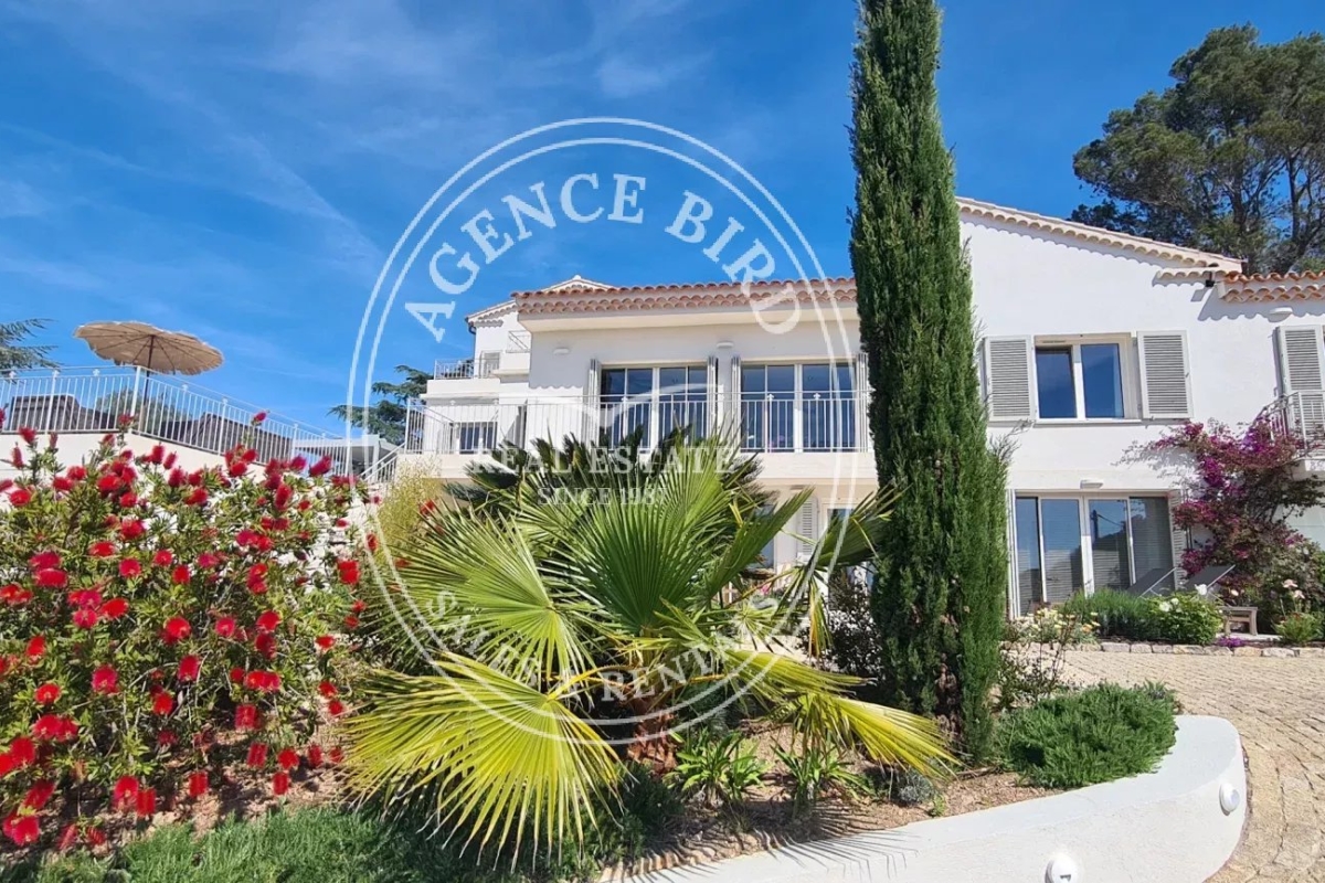 Luxury House for sale in Saint-Raphaël, 2 190 000 €, Photo 2