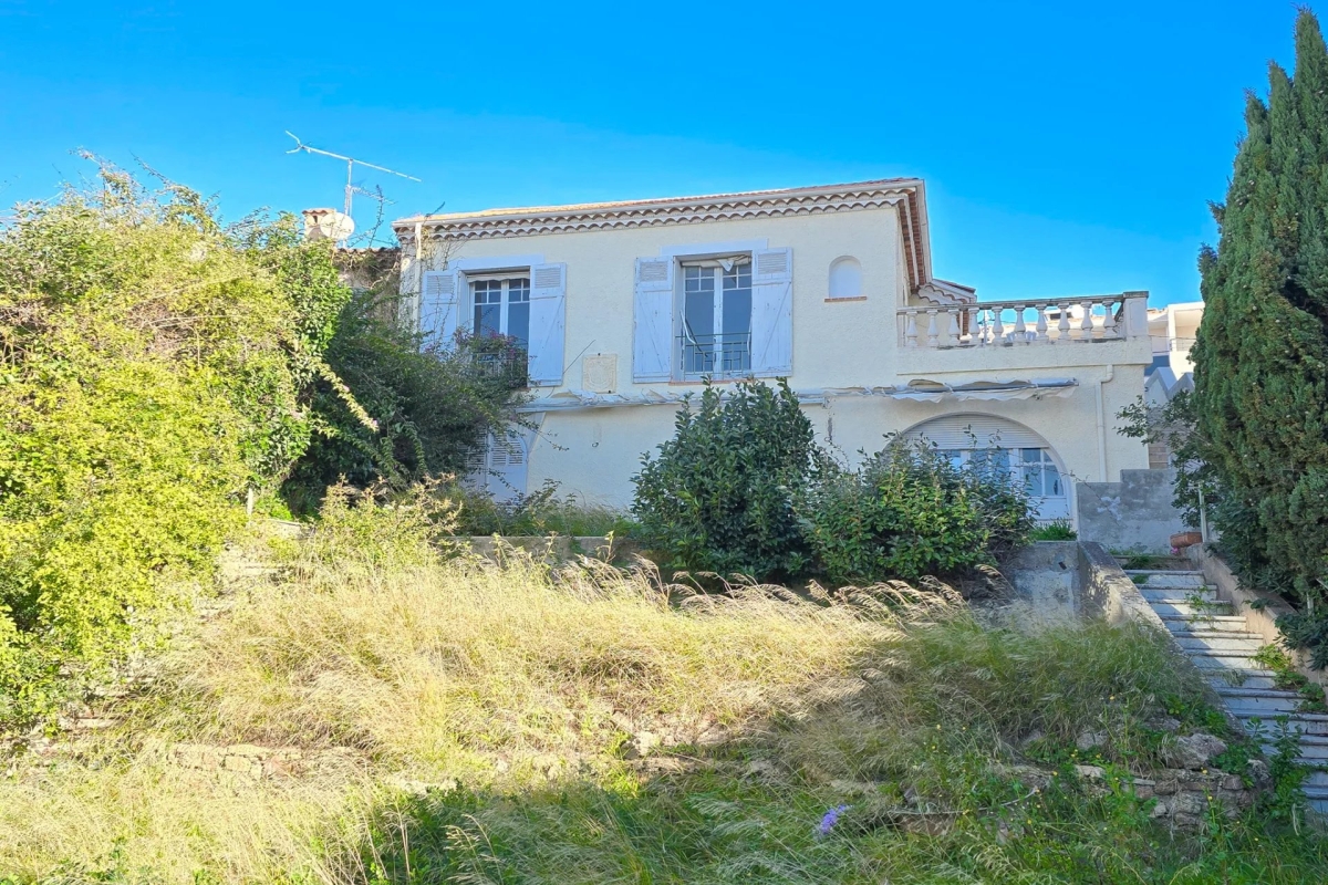 Luxury House for sale in Saint-Raphaël, 1 380 000 €, Photo 2