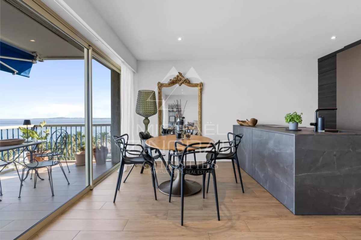 Luxury Apartment for sale in Cagnes-sur-Mer, 915 000 €, Photo 3