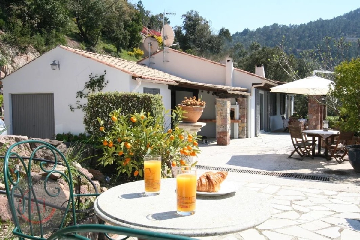Luxury House for sale in Mandelieu-la-Napoule, 785 000 €, Photo 4