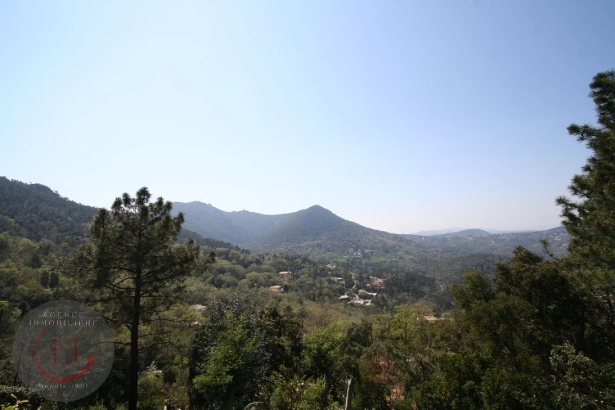 Luxury House for sale in Mandelieu-la-Napoule, 785 000 €, Photo 6