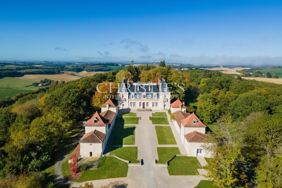 Maison de luxe à vendre à Auch, 2 550 000 €, Photo 1