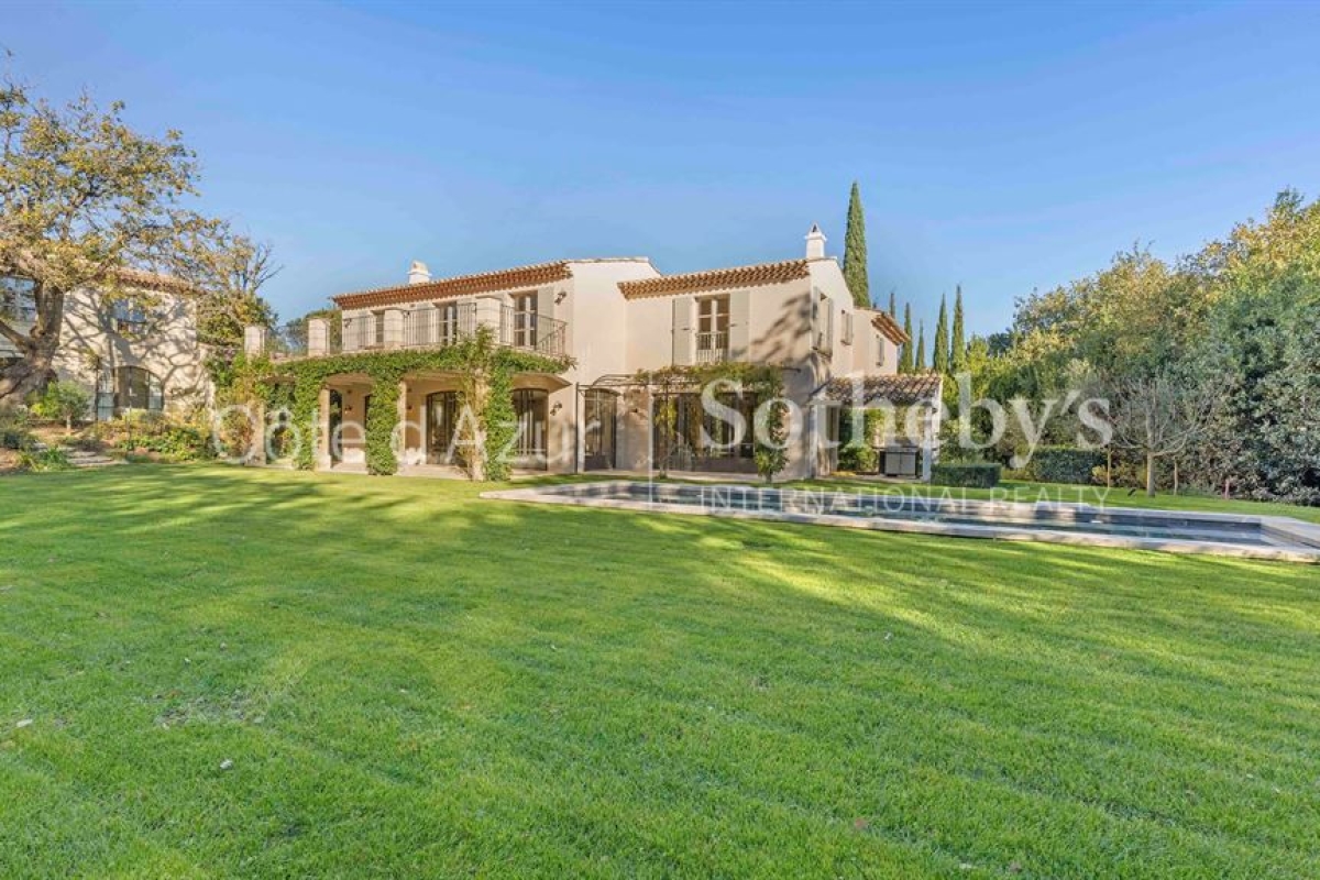 Maison de luxe à vendre à Saint-Tropez, 15 600 000 €, Photo 1