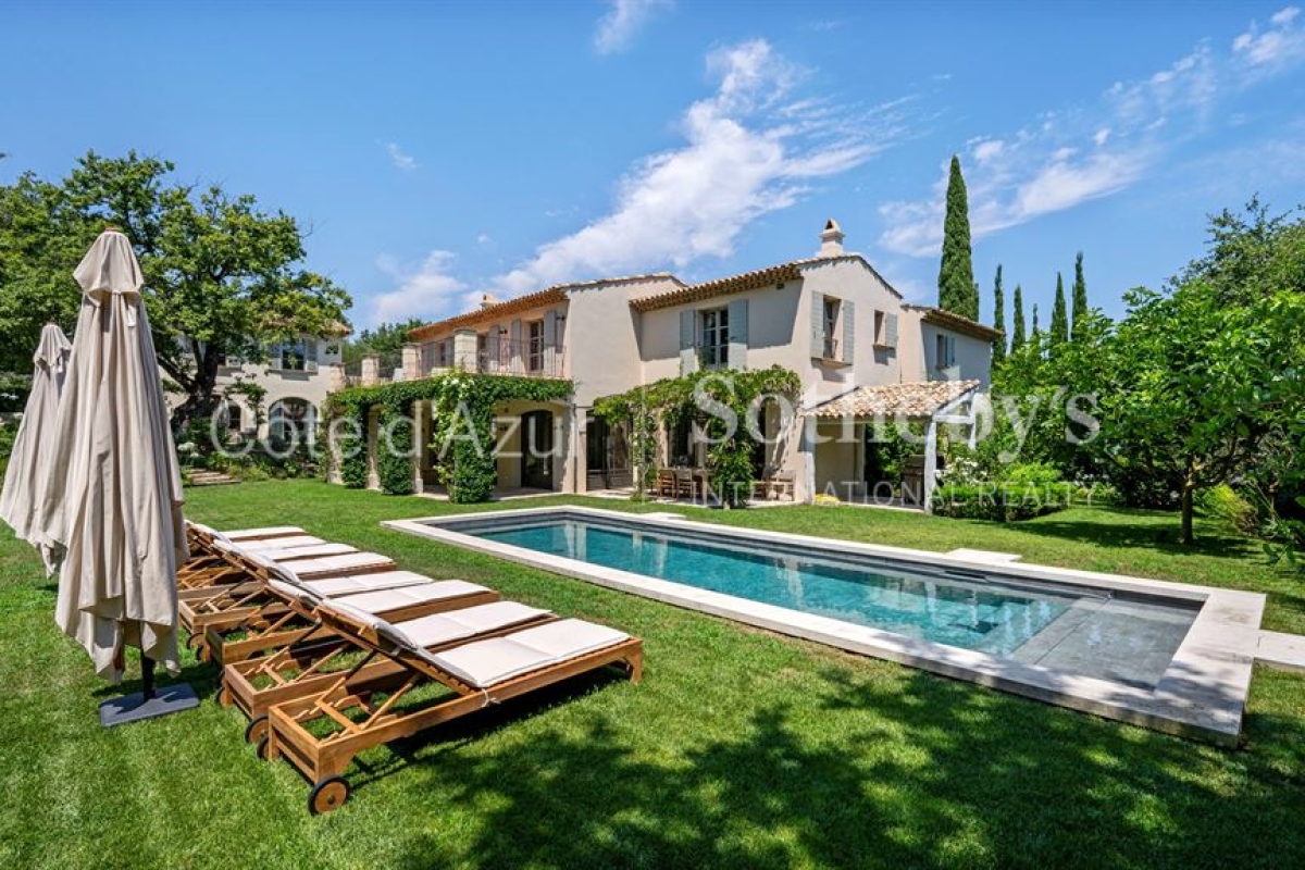 Maison de luxe à vendre à Saint-Tropez, 15 600 000 €, Photo 1