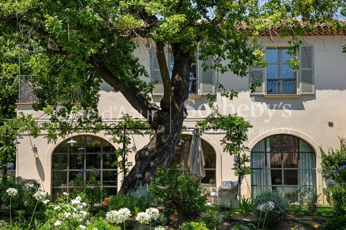 Maison de luxe à vendre à Saint-Tropez, 15 600 000 €, Photo 4