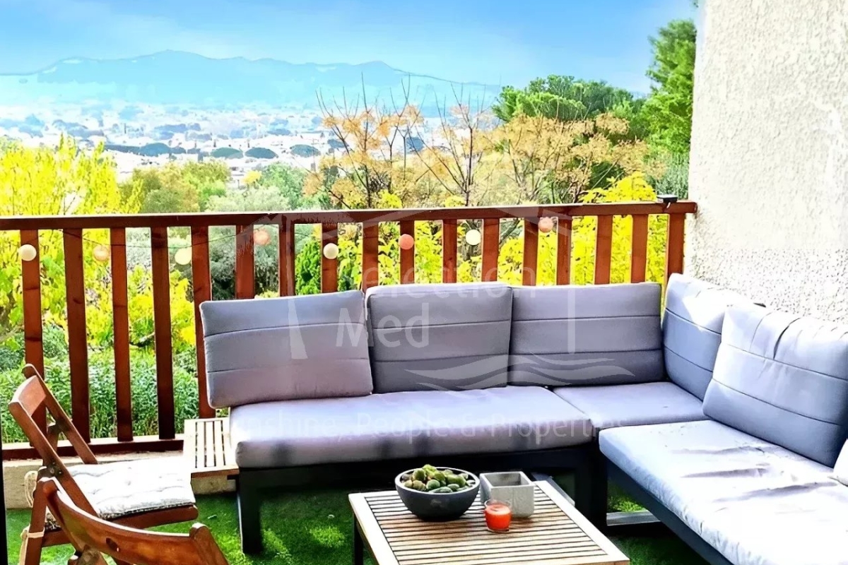 Appartement de luxe à vendre à Six Fours les Plages, 239 000 €, Photo 1