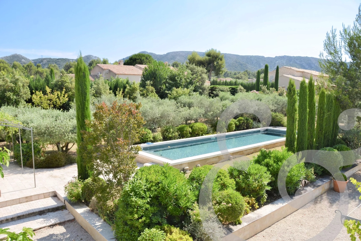 Luxury House for sale in Eygalières, 2 075 000 €, Photo 1