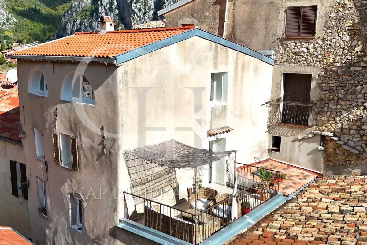 Appartement de luxe à vendre à Gorbio, 499 000 €, Photo 1