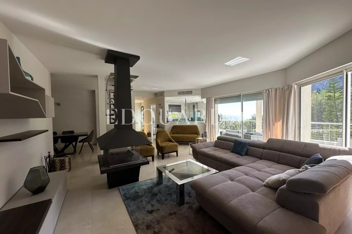 Maison de luxe à vendre à Roquebrune-Cap-Martin, 1 500 000 €, Photo 3