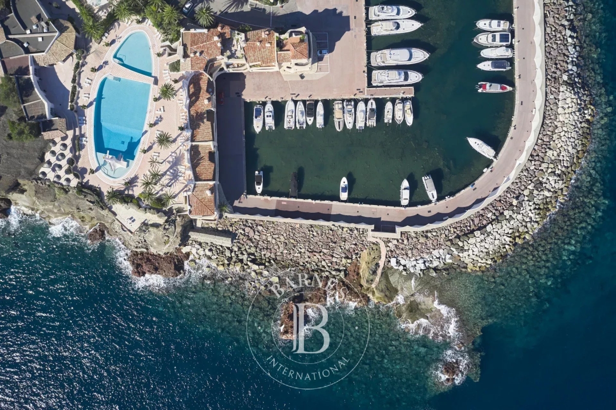 Appartement de luxe à vendre à Théoule-sur-Mer, 950 000 €, Photo 1