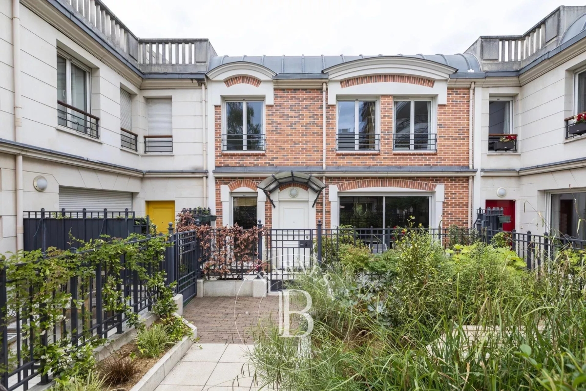 Luxury House for sale in Levallois-Perret, 1 440 000 €, Photo 1