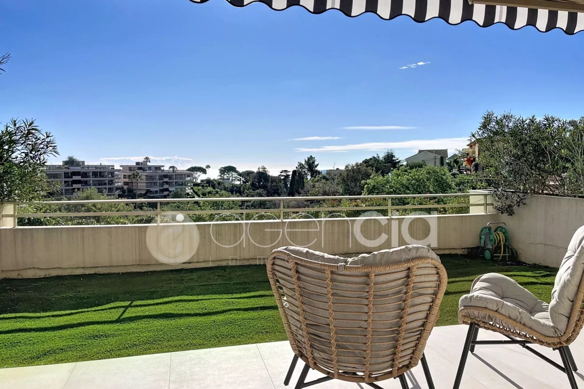 Appartement de luxe à vendre à Cannes, 695 000 €, Photo 1