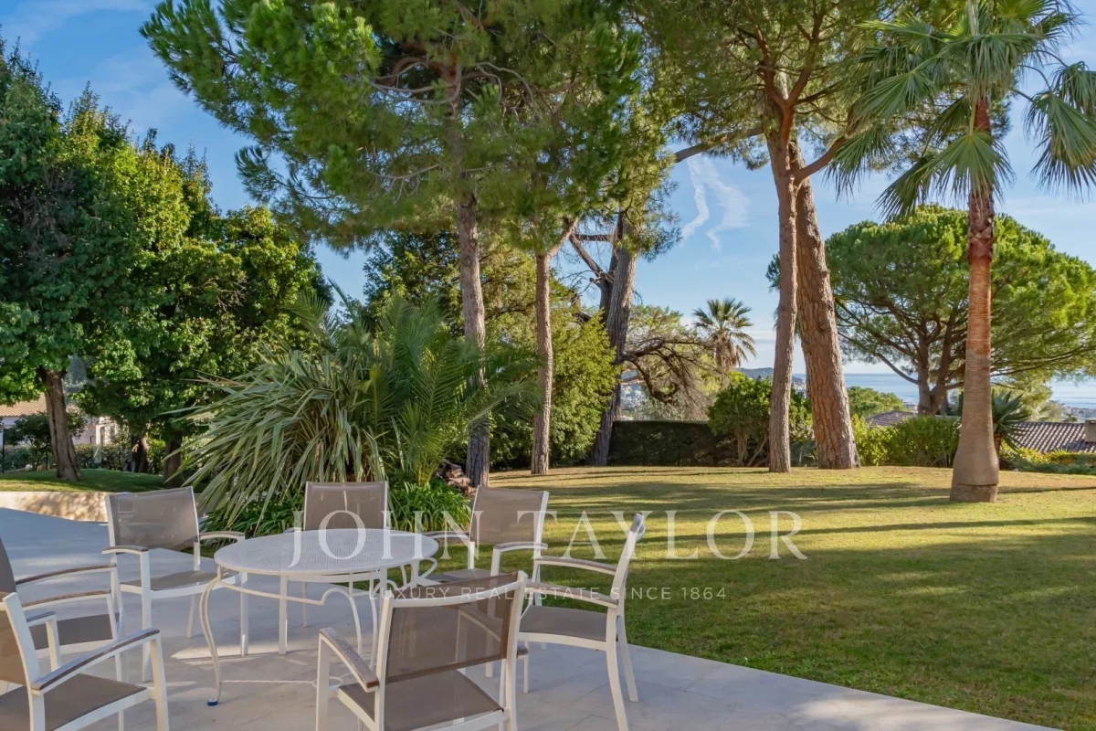 Maison de luxe à vendre à Nice, 2 110 000 €, Photo 4