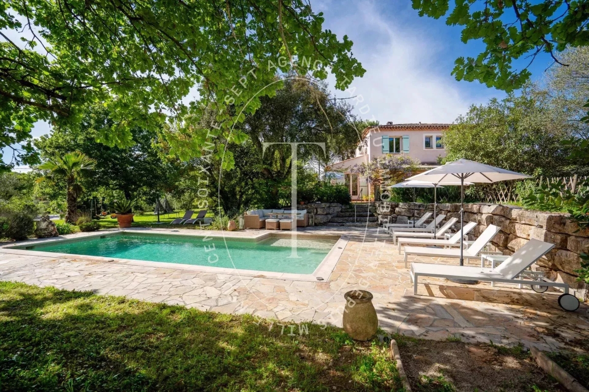 Maison de luxe à vendre à Gassin, 1 200 000 €, Photo 1