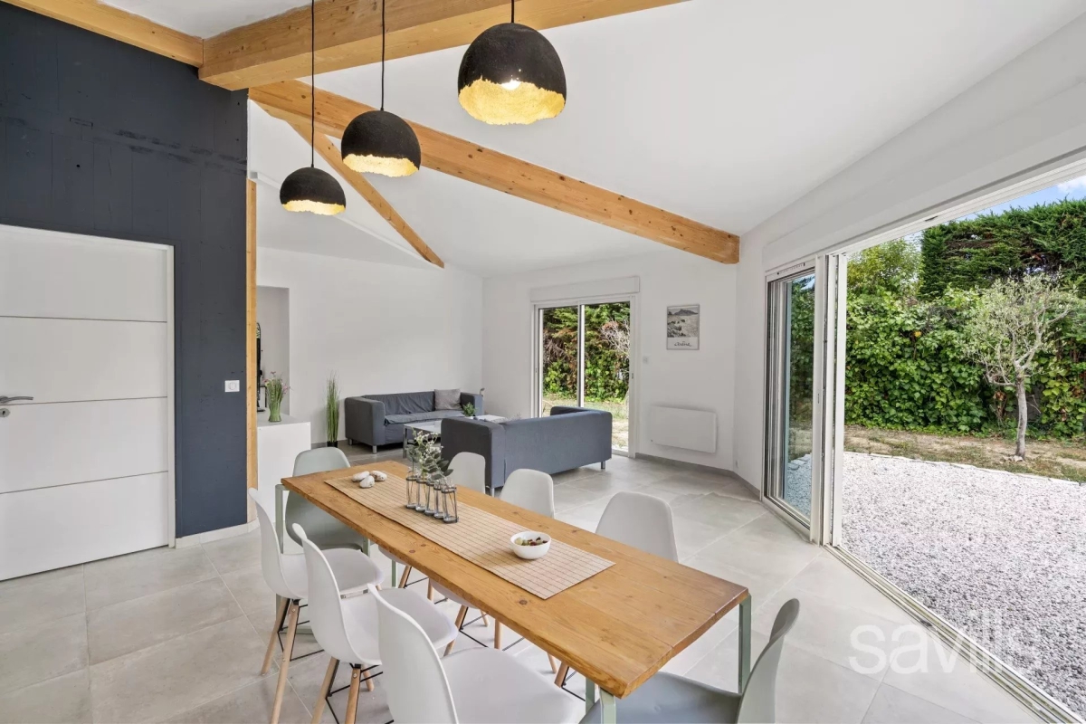 Maison de luxe à vendre à Valbonne, 965 000 €, Photo 2