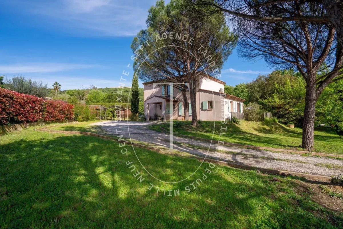Maison de luxe à vendre à Gassin, 1 200 000 €, Photo 2