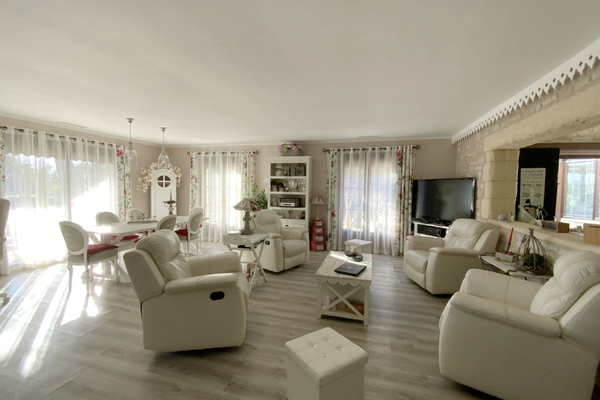 Maison de luxe à vendre à Uzès, 758 000 €, Photo 3