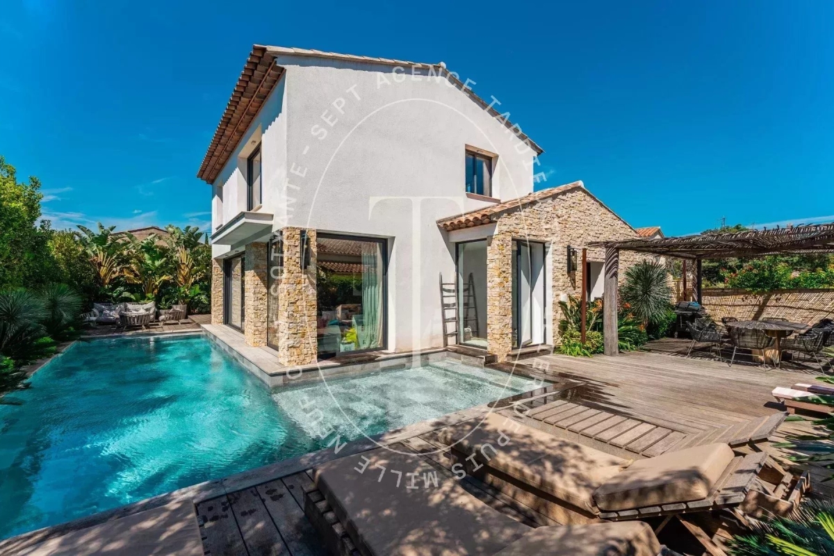 Maison de luxe à vendre à Saint-Tropez, 4 900 000 €, Photo 1