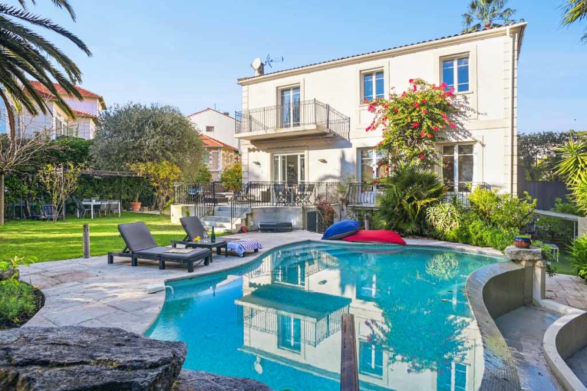 Maison de luxe à vendre à Cannes, 2 600 000 €, Photo 1