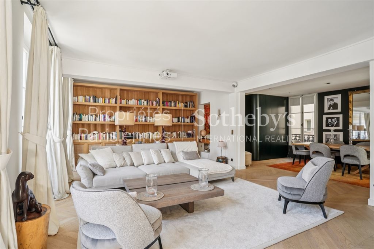 Luxury Apartment for sale in Paris 6Ème, 4 200 000 €, Photo 2