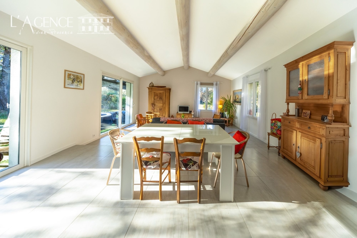 Maison de luxe à vendre à Saint-Cannat, 845 000 €, Photo 4