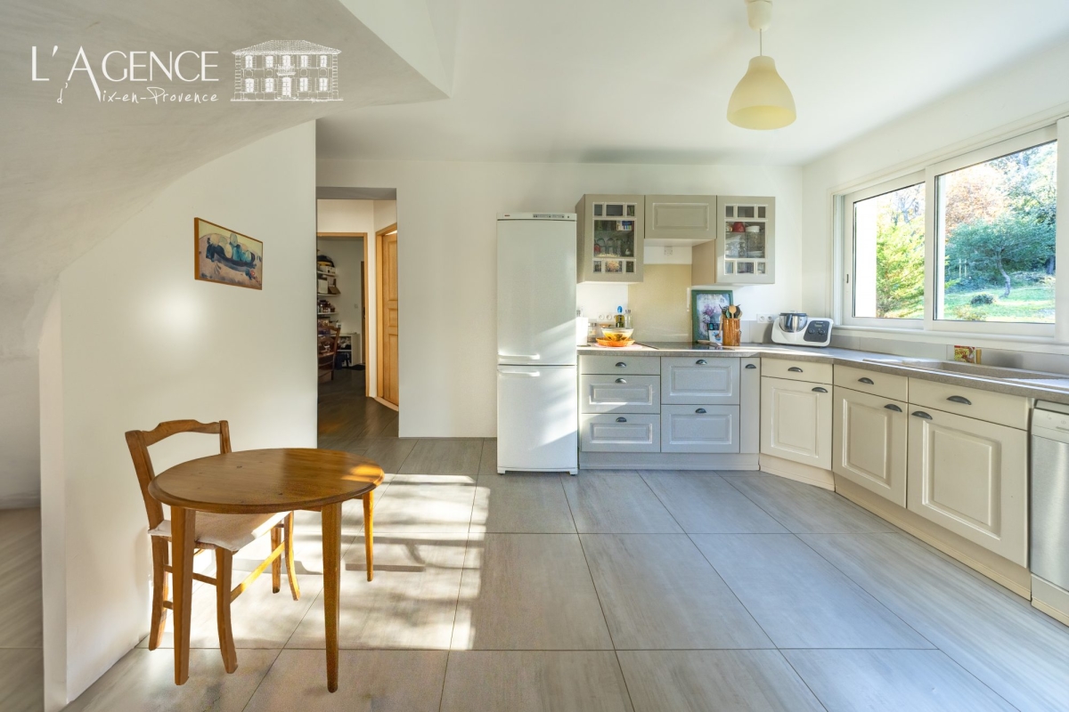 Maison de luxe à vendre à Saint-Cannat, 845 000 €, Photo 7