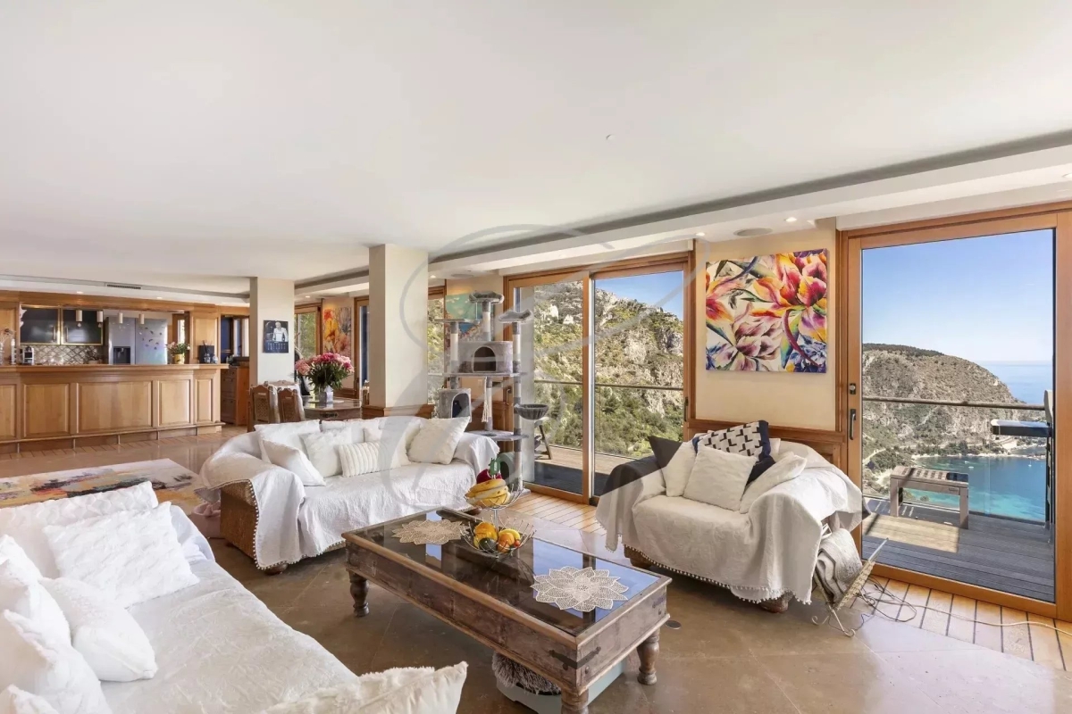 Maison de luxe à vendre à Èze, 2 700 000 €, Photo 3