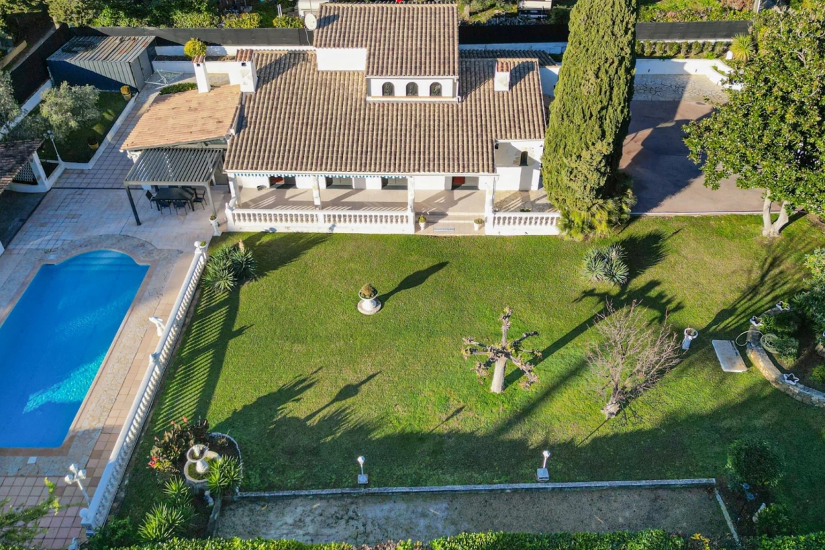 Luxury House for sale in Mougins, 1 170 000 €, Photo 1