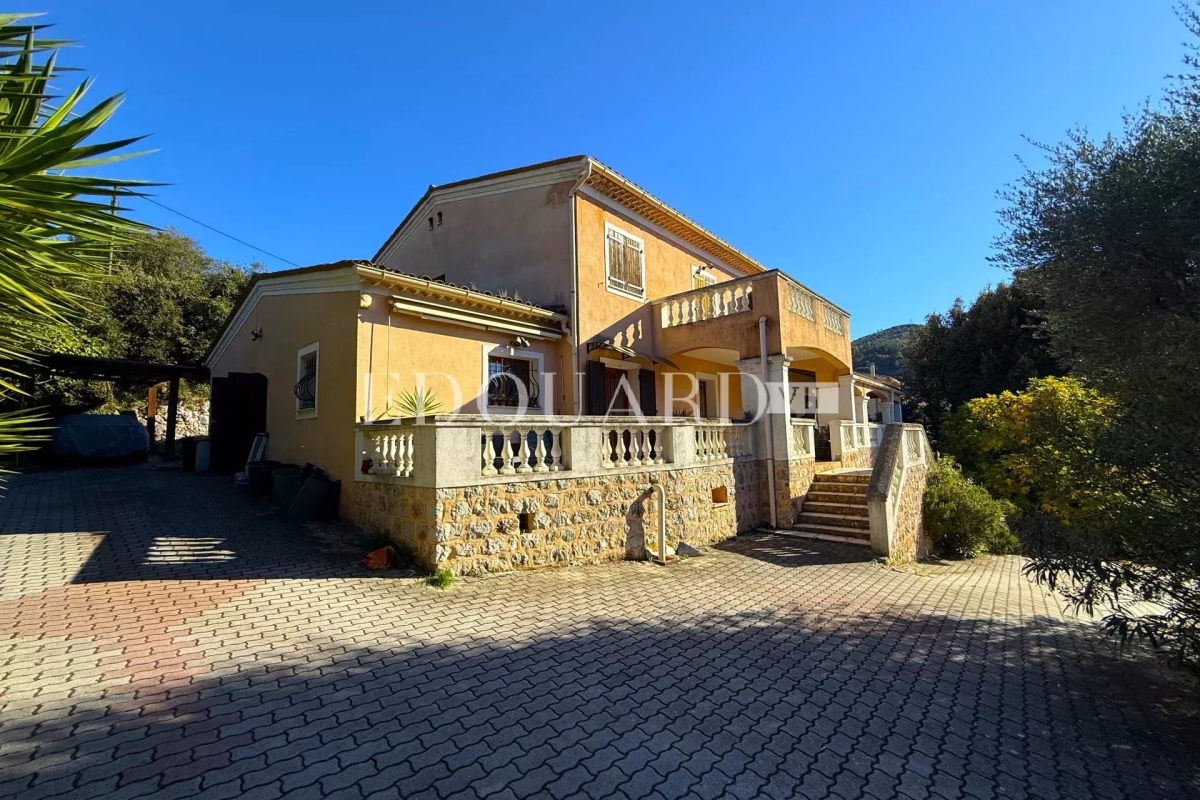 Maison de luxe à vendre à La Turbie, 1 250 000 €, Photo 1