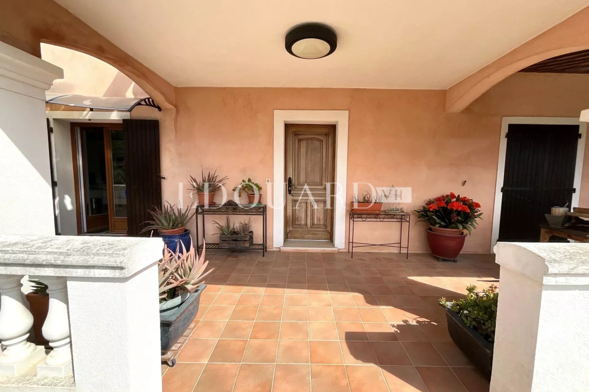 Maison de luxe à vendre à La Turbie, 1 250 000 €, Photo 2