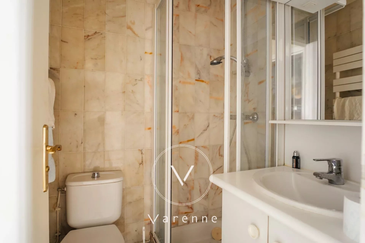 Luxury Apartment for sale in Paris 6Ème, 375 000 €, Photo 5