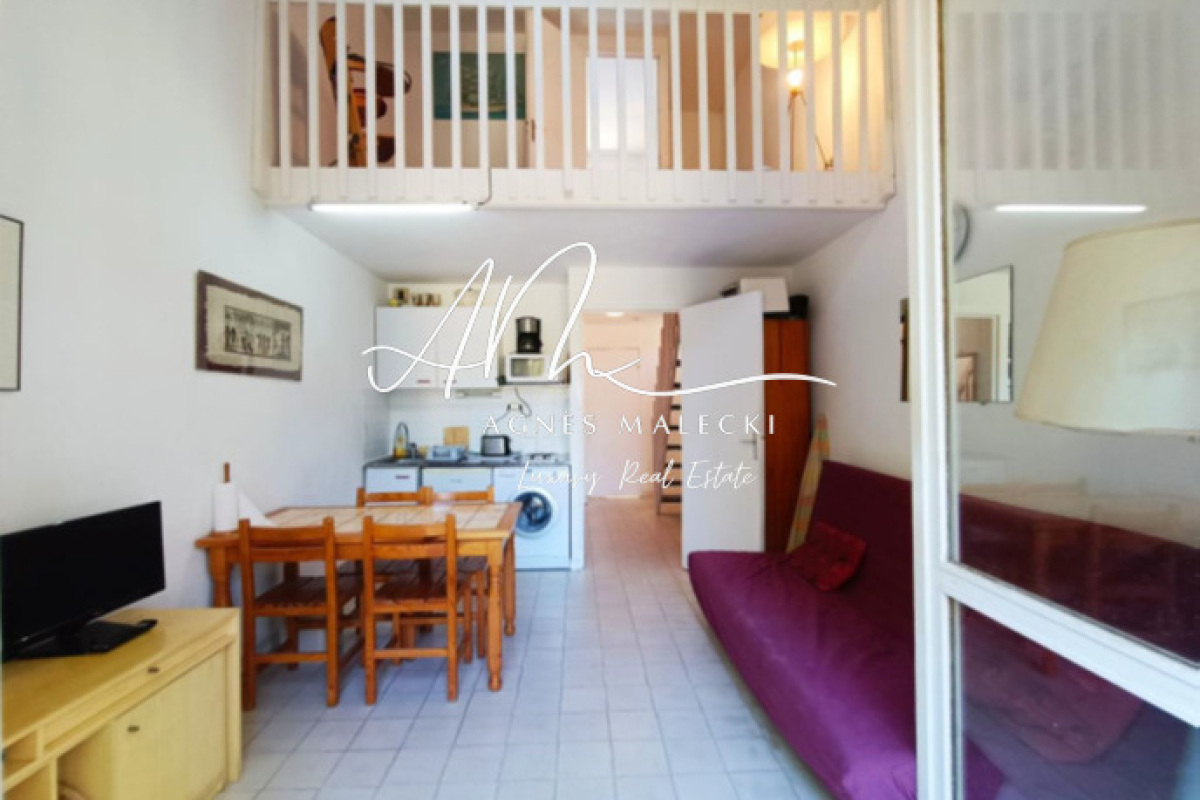 Appartement de luxe à vendre à Le Lavandou, 315 000 €, Photo 4