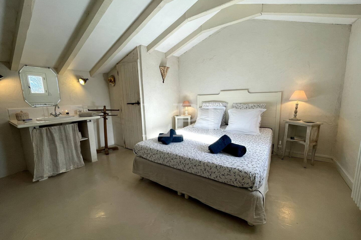 Maison de luxe à vendre à Saint Saturnin les Apt, 546 000 €, Photo 5