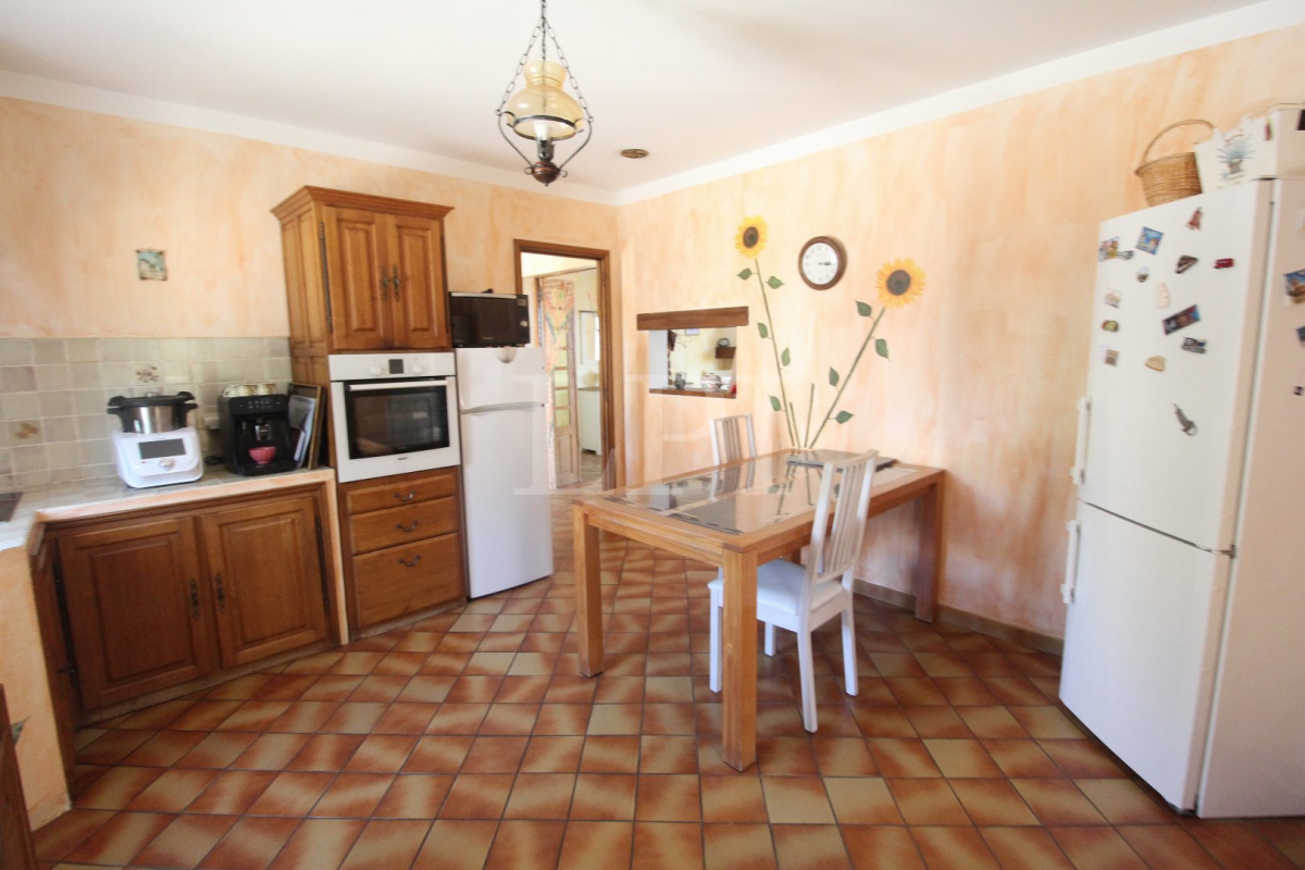 Maison de luxe à vendre à Saint Saturnin les Apt, 758 000 €, Photo 5