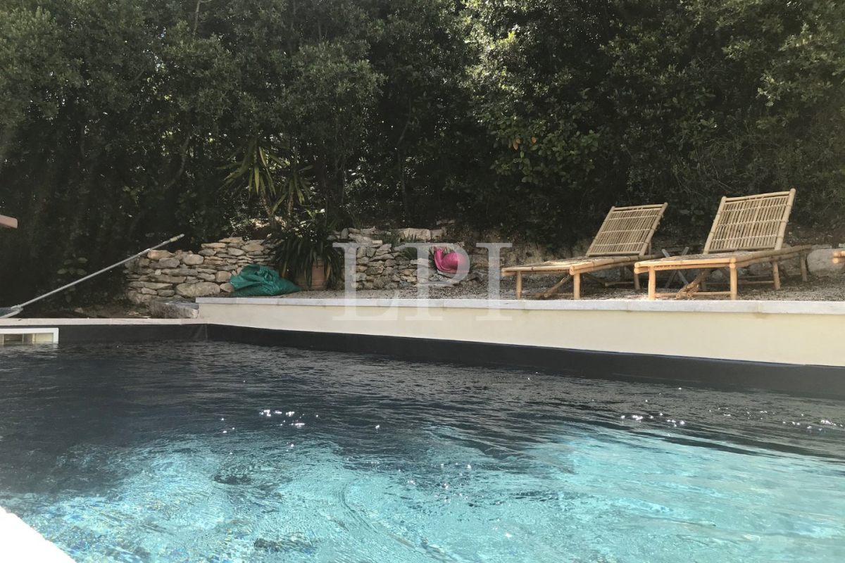 Maison de luxe à vendre à Saint Saturnin les Apt, 546 000 €, Photo 7