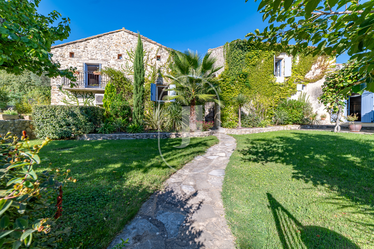 Luxury House for sale in Montignargues, 690 000 €, Photo 2