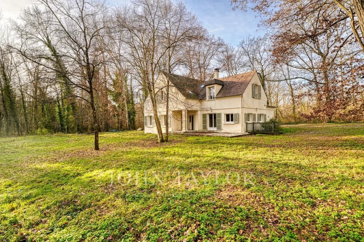 Maison de luxe à vendre à Rochefort-en-Yvelines, 995 000 €, Photo 2