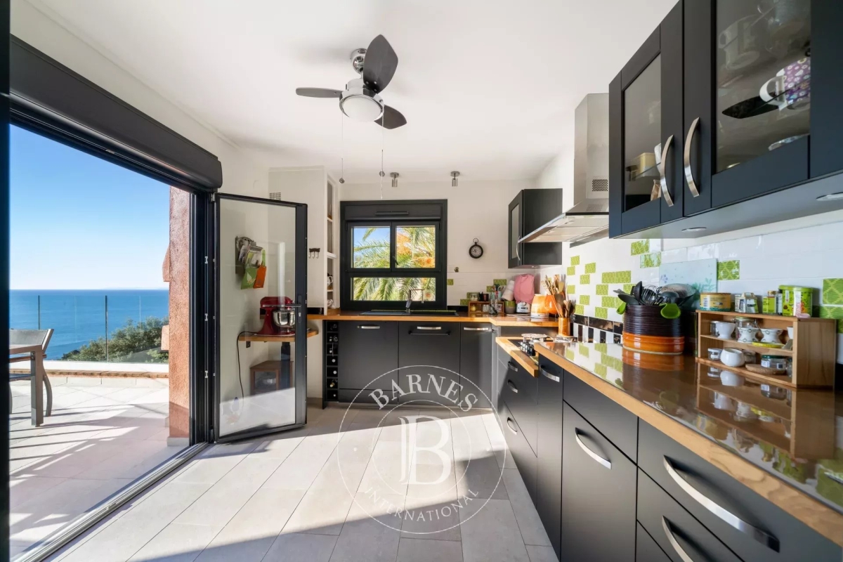 Luxury House for sale in Saint-Raphaël, 1 890 000 €, Photo 4