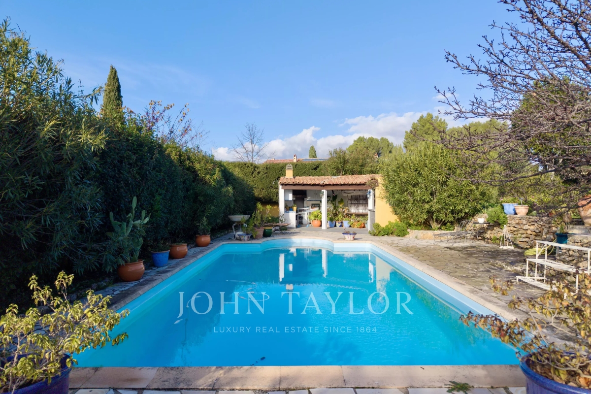 Maison de luxe à vendre à Le Castellet, 790 000 €, Photo 5