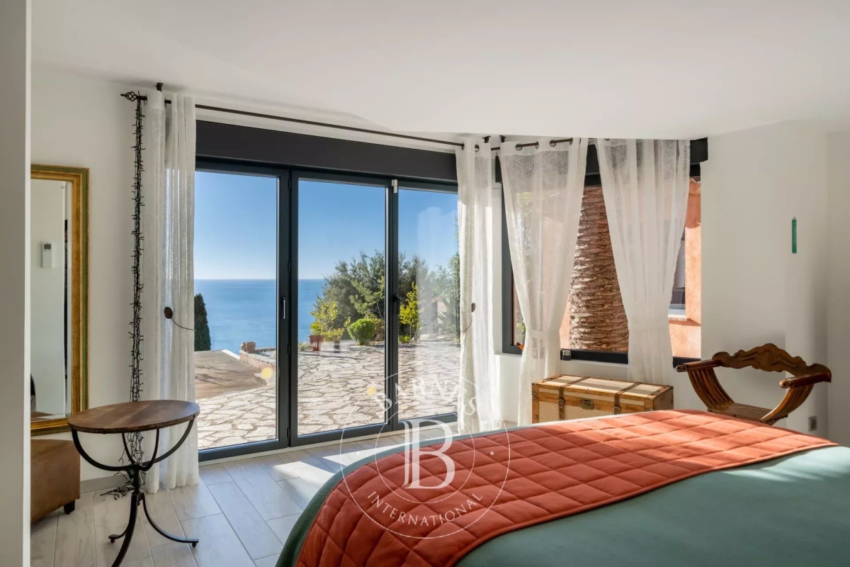 Luxury House for sale in Saint-Raphaël, 1 890 000 €, Photo 7