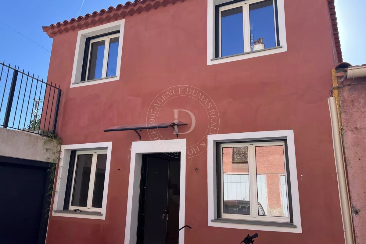 Maison de luxe à vendre à Beaulieu-sur-Mer, 475 000 €, Photo 1