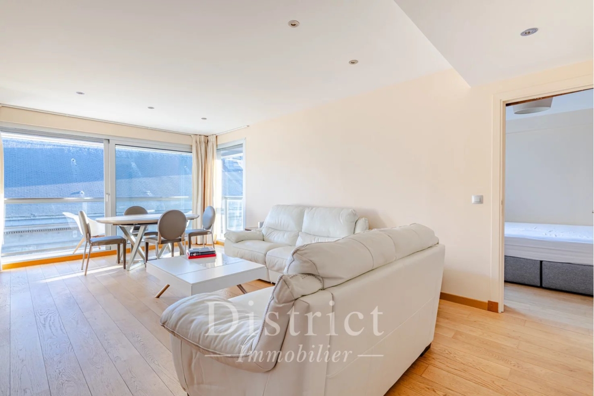 Luxury Apartment for sale in Paris 7Ème, 1 100 000 €, Photo 2