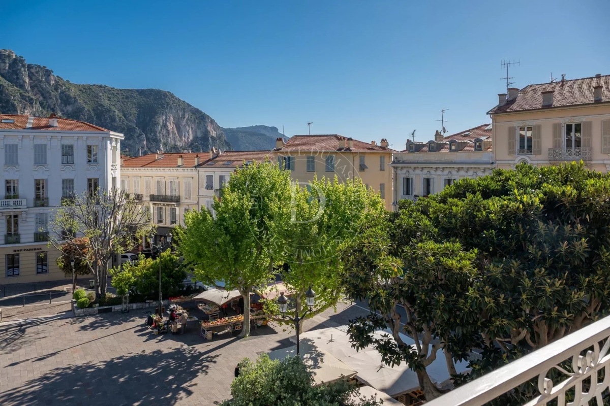 Luxury Apartment for sale in Beaulieu-sur-Mer, 1 390 000 €, Photo 3