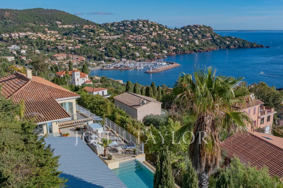 Luxury House for sale in Théoule-sur-Mer, 2 600 000 €, Photo 3
