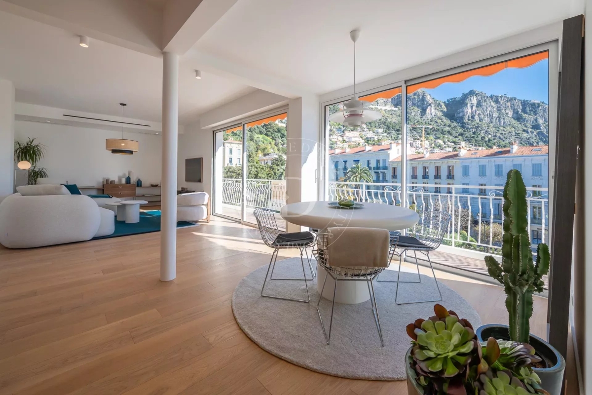 Luxury Apartment for sale in Beaulieu-sur-Mer, 1 390 000 €, Photo 4