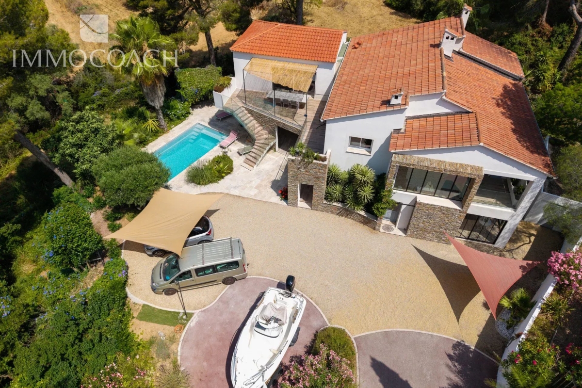 Luxury House for sale in Carqueiranne, 1 770 000 €, Photo 4