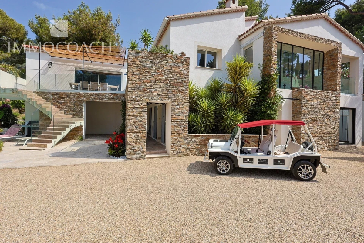 Luxury House for sale in Carqueiranne, 1 770 000 €, Photo 6